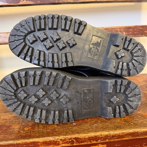 Dr. Martens Lazy Oaf Heart Buckle Platform Boots - Picture 11 of 15